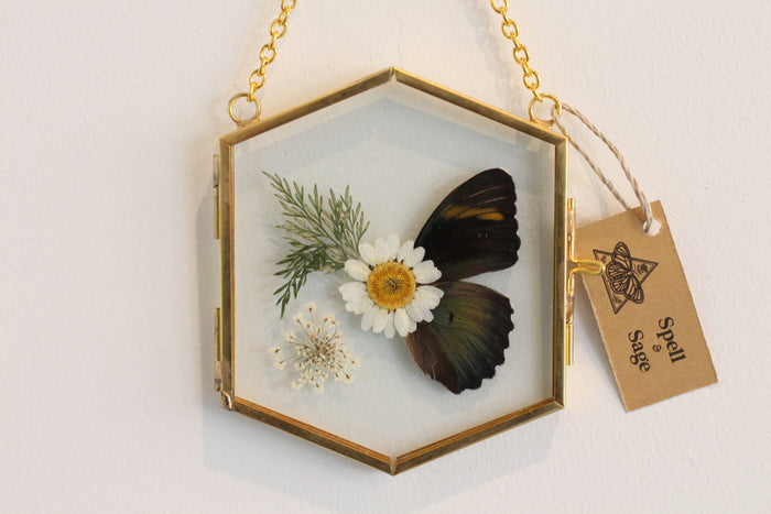 Gwendolyn Floral Frame