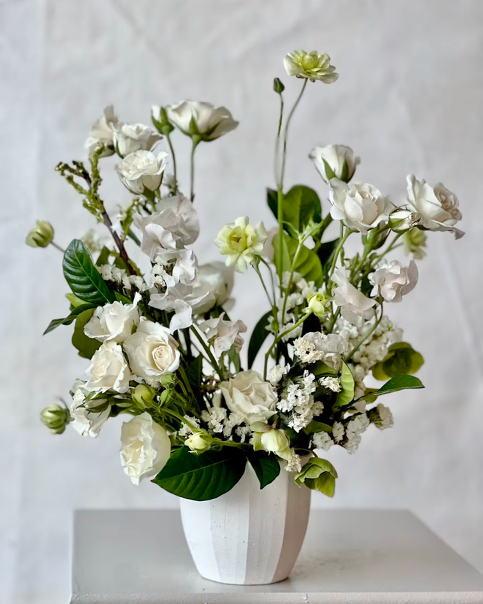 Floral Arrangement: Modern Neutral