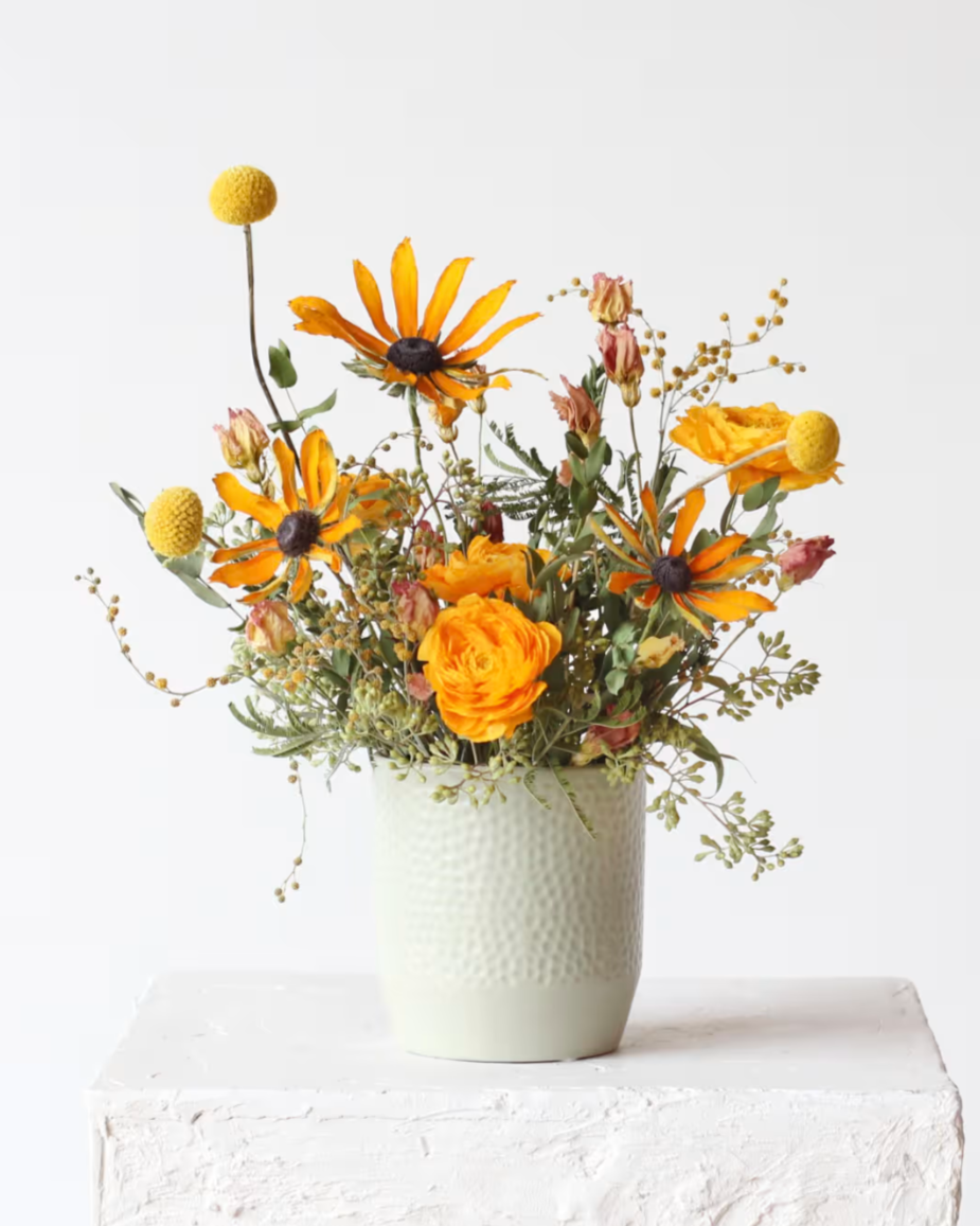Dried Floral Arrangement: Summer Breeze