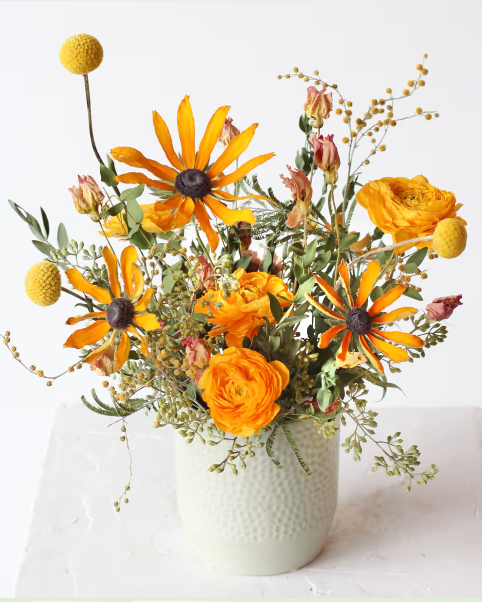 Dried Floral Arrangement: Summer Breeze