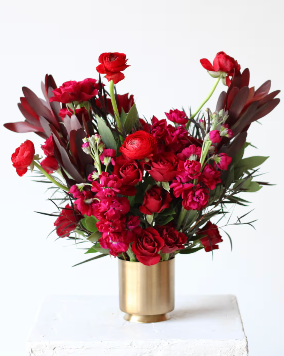 Floral Arrangement: Rouge