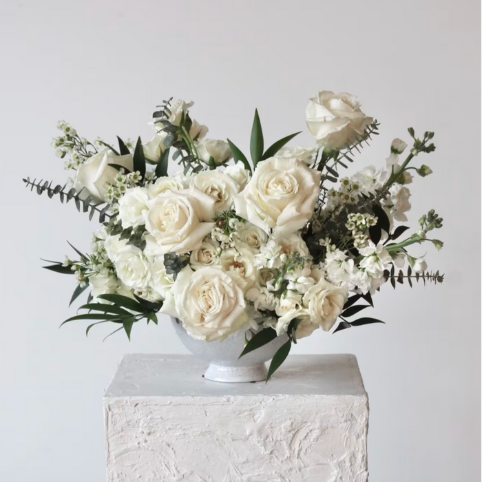 White & Green Neutral Deluxe Centerpiece