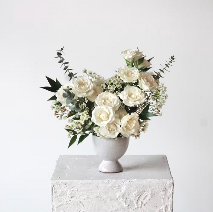 White & Green Neutral Petite Centerpiece