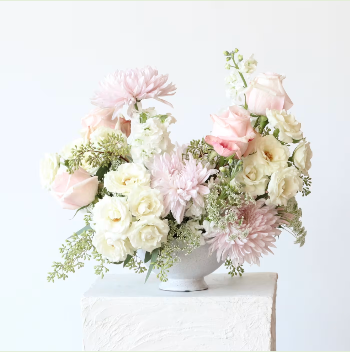 Blush Deluxe Centerpiece
