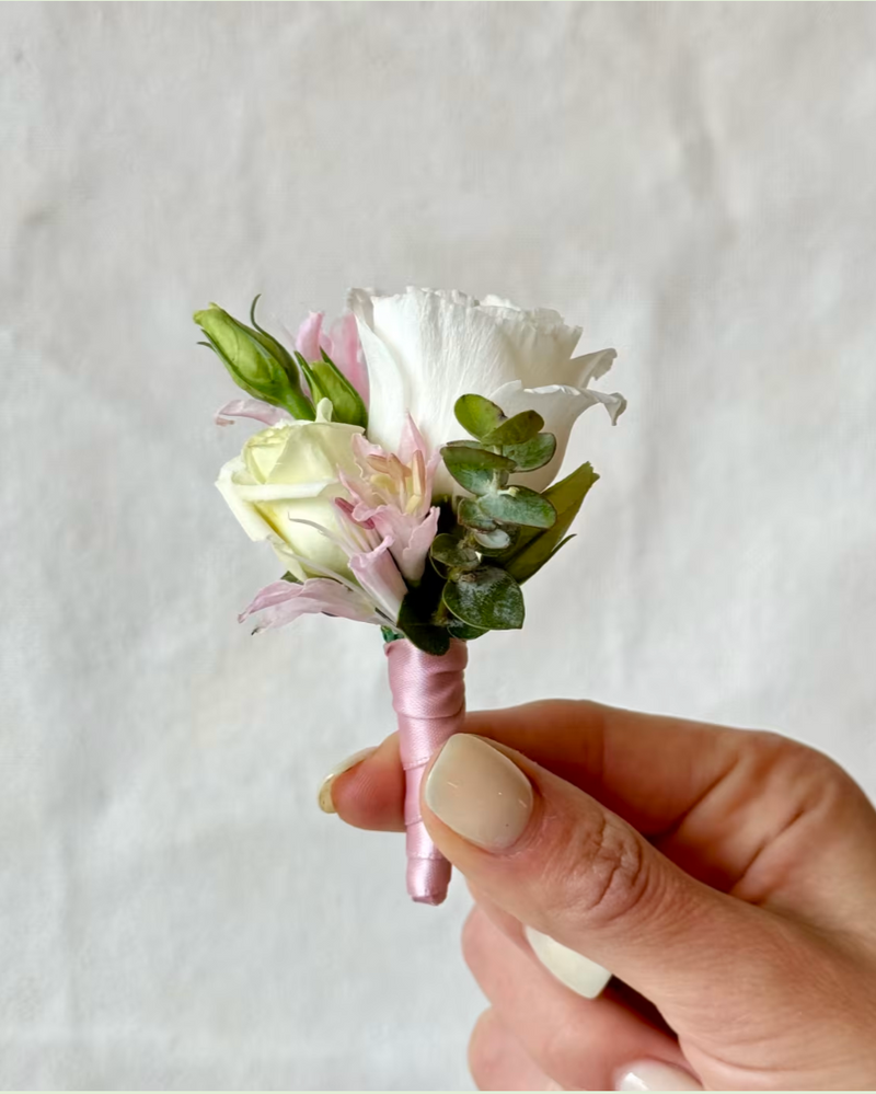 Classic Boutonniere