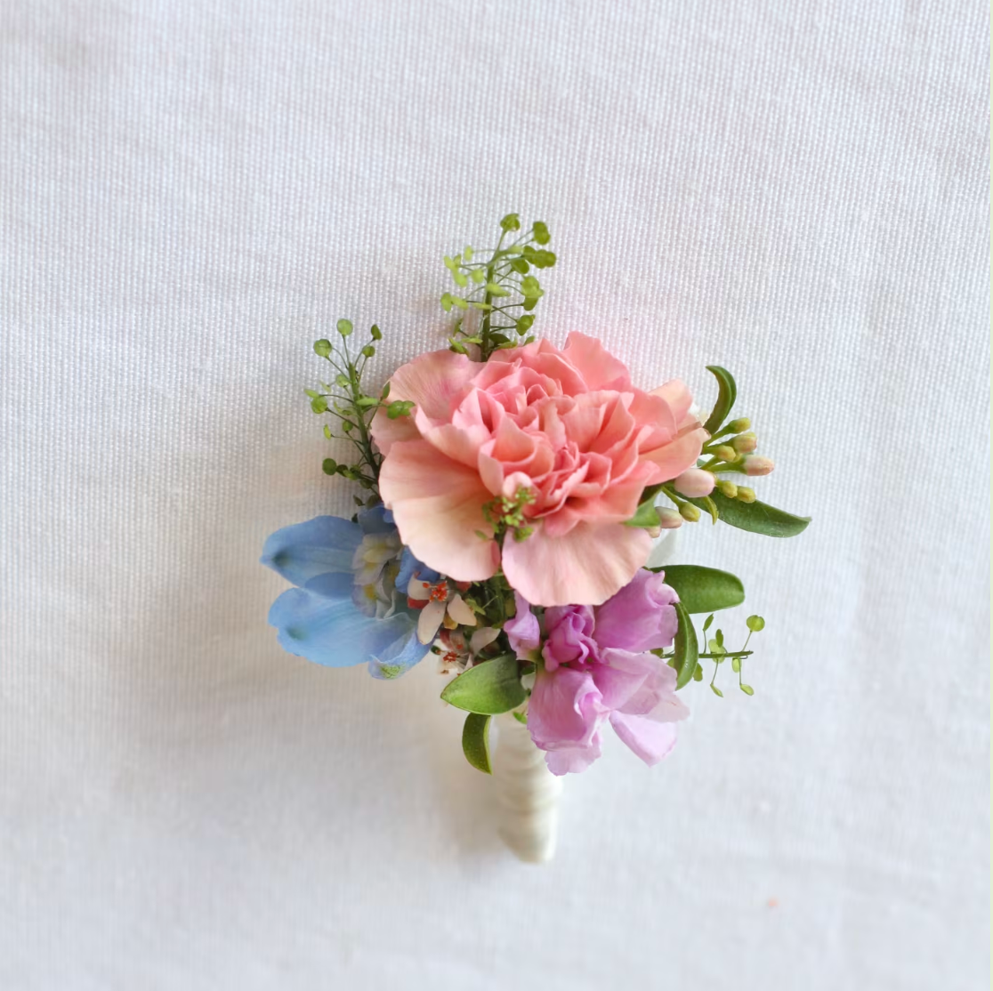 Pastel Boutonniere