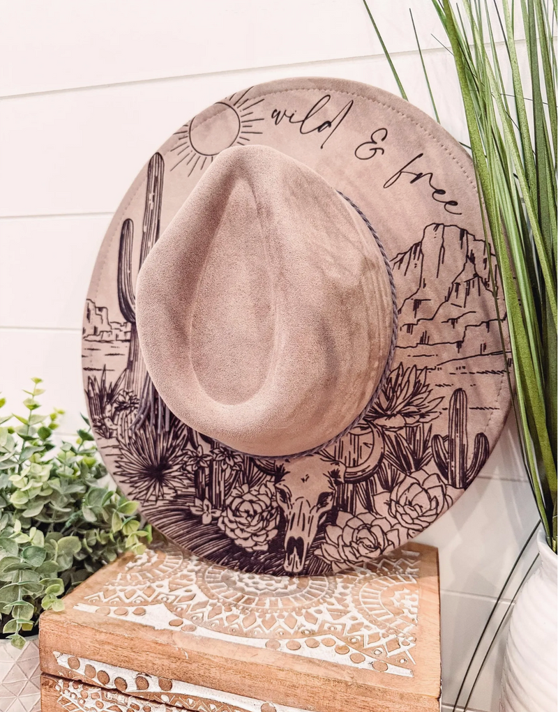 Engraved Desert Scene Hat - Dusty Pink