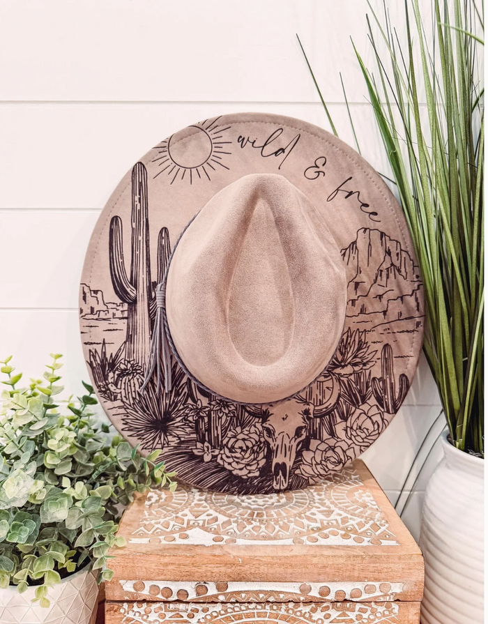 Engraved Desert Scene Hat - Khaki