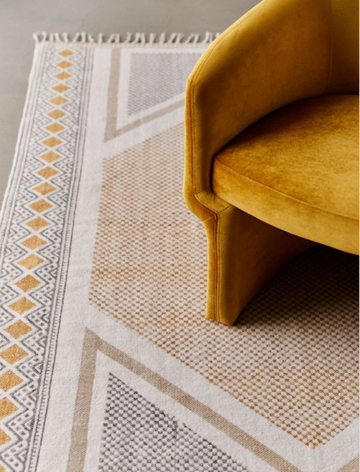 Sunshine Hand Knotted Area Rug