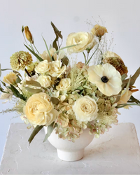 Dried Floral Arrangement: Ivory Elegance