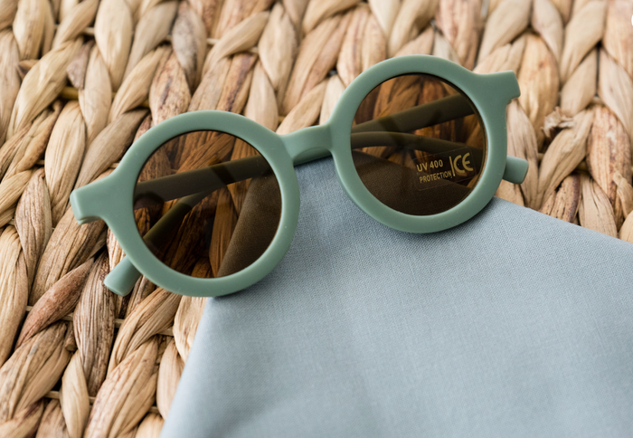 Kids Retro Sunglasses: Sage