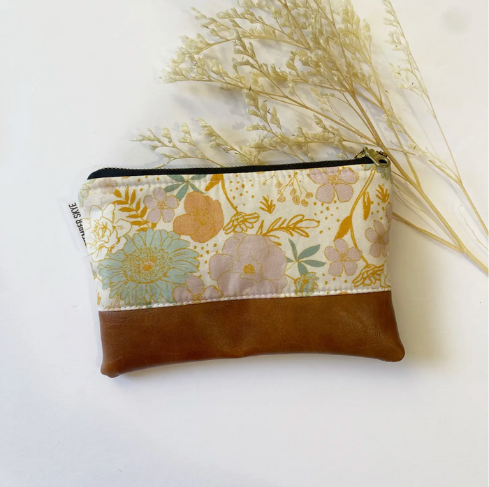 Coin Purse: Foral Sketch