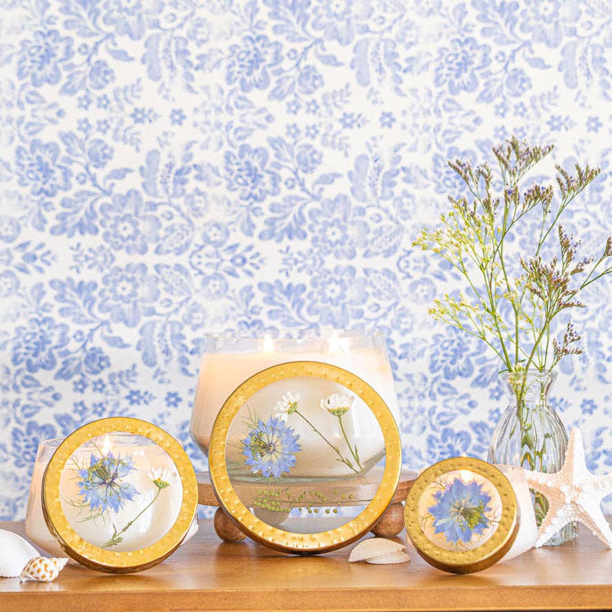 Petite Pressed Floral Candle - Sea Salt Mist